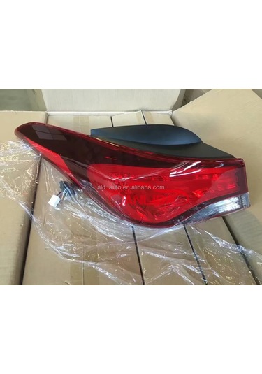 Elantra 2014- Stop Dış Sağ Oem No 92402-3x210