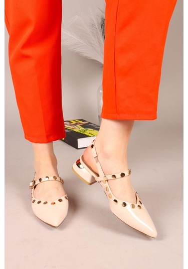 Feles Sarı Pul Detaylı Arkası Açık Kadın Babet Ayakkabı Ten