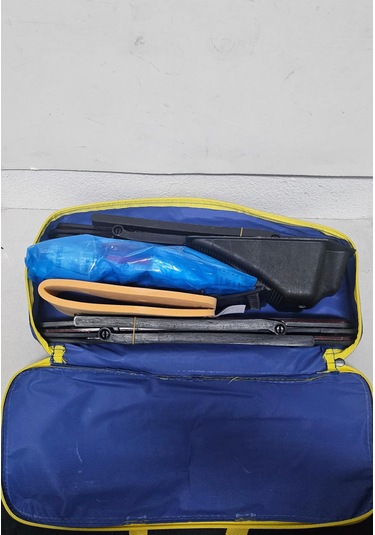 Tam Donanımlı Trafik İlk Yardım Seti Boyunluk Reflektör Cam Buz Kazıyıcı Lastik Sabitleme Takozu 401073