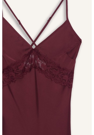 Defacto Regular Fit V Yaka Saten Askılı Gecelik-fall İn Love G1669ax25aubr210 Bordo-br210 Defacto Regular Fit V Yaka Saten Askılı Gecelik-fall İn Love G1669ax25aubr210 Bordo-br210