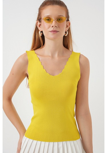 Kadın Zikzaklı V Yaka Bluz 15930 - Sarı Sari