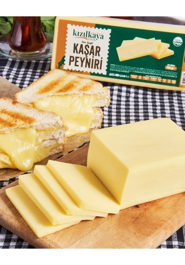 Kızılkaya Çiftlik Kaşar Peyniri 700 G