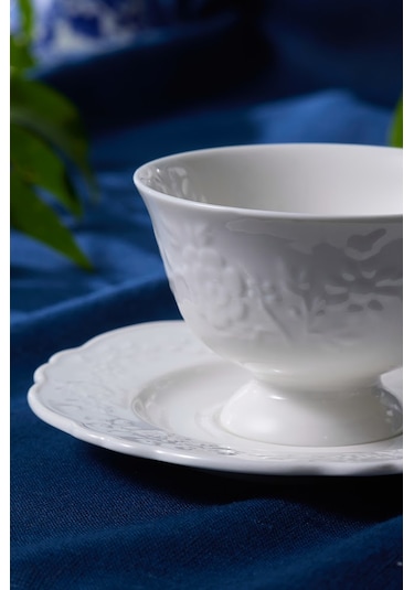 Karaca Beatrice Çay Fincanı Ve Tabağı 200 Ml Beyaz