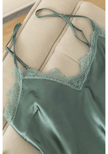 Merry See Dantel İşlemeli Çiçek Desenli Şort Pijama Takımı Yeşil