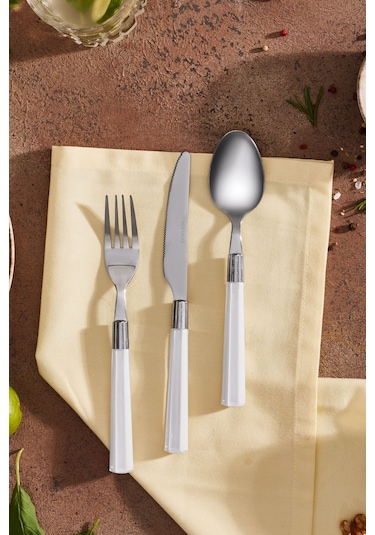 Karaca  Fluca Beyaz 6 Kişilik 18 Parça Çatal Kaşık Bıçak Takımı