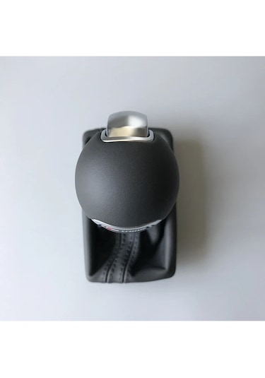 Yıldız Tuning Audi Q3 2012-2018 S-tronic Vites Otomatik Topuzu Deri Körüklü