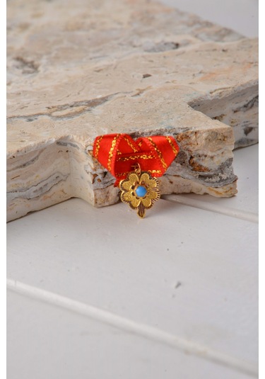 Moom Mücevherat Kadın 14 Ayar Altın Çiçek Desenli Mavi Taşlı N11.40189