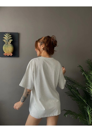Kadın Oversize Basic Tişört Salaş Kesim Pamuklu Günlük T-shirt BEYAZ