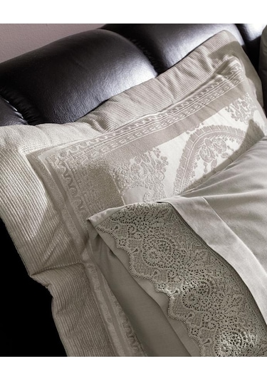 Madame Coco Roussillon 8 Parça Çeyiz Seti Gold