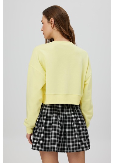 NAKIŞLI CROP SWEATSHIRT SARI Sarı