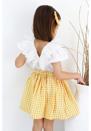 Kız Çocuk Daisy Bisiklet Yaka Dantel Detaylı Kısa Kollu Bluz Ekoseli Etek Toka 3lü Takım Tkm-0189.4 Sarı