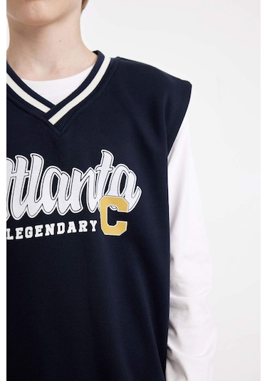 Defacto Erkek Çocuk V Yaka Yazı Baskılı Kalın Süveter C9283A824AUNV245 Defacto Erkek Çocuk V Yaka Yazı Baskılı Kalın Süveter C9283A824AUNV245