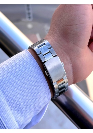 Coliseum Çelik Kordon Takvimli Kadran Kutulu Seri Erkek Kol Saati Ft.aas.ı015