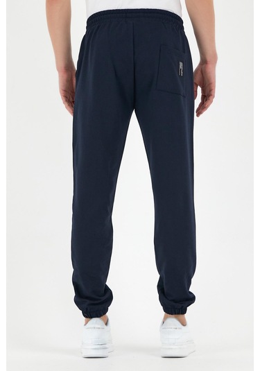 Erkek Eşofman Altı Etiketli Arka Ve Yan Cepli Regular Fit Lastik Paça 001 Lacivert Erkek Eşofman Altı Etiketli Arka Ve Yan Cepli Regular Fit Lastik Paça 001 Lacivert