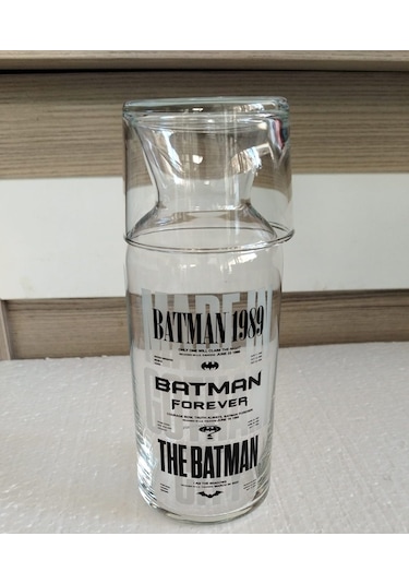 Rak Le Batman Yazı Baskılı Başucu Sürahisi Bardaklı Set - 700 Ml