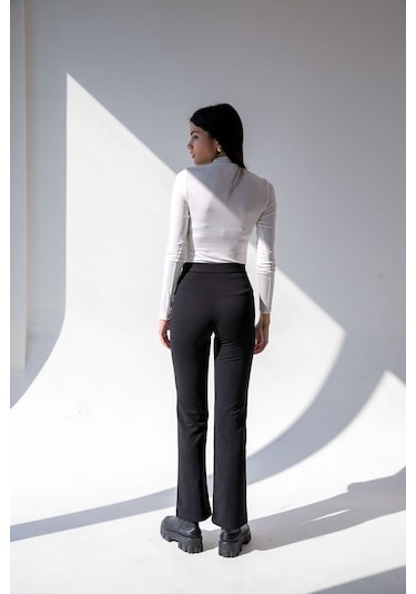 Kadın Dik Yaka Zebra Desenli Body Beyaz