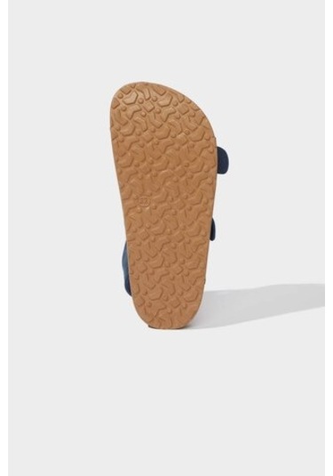 DeFacto Erkek Çocuk Cırt Cırtlı Düz Taban Sandalet C2786A825SMNV44