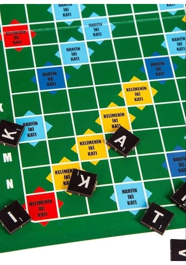 Ahşap Kelime Türetme Oyunu Büyük Boy 32,5x32,5 Cm