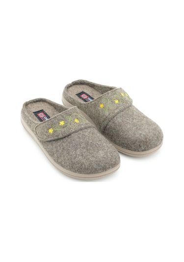 Gezer Kadın Kışlık Nakışlı Tasarım Cırtlı Ayarlanabilir Rahat Taban Ev Bahçe Terlik Gt1kzm.16117.03.012.f61 Bej