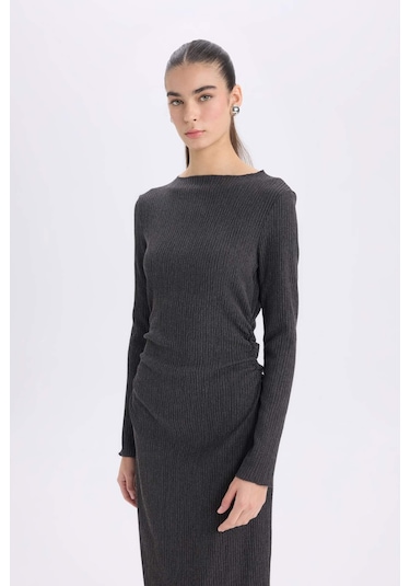 Defacto Bodycon Vücudu Saran Yarım Balıkçı Yaka Basic Düz Bürümcük Uzun Kollu Midi Elbise D8643AX24AUAR104 Defacto Bodycon Vücudu Saran Yarım Balıkçı Yaka Basic Düz Bürümcük Uzun Kollu Midi Elbise D8643AX24AUAR104