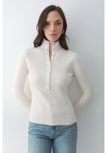 Krem Çıtçıtlı Boğazlı Kazak - 251037 Krem