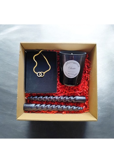 Denic Hediye Seti Kokulu Siyah Bardak Mum Halka Kolye Burgulu Mum