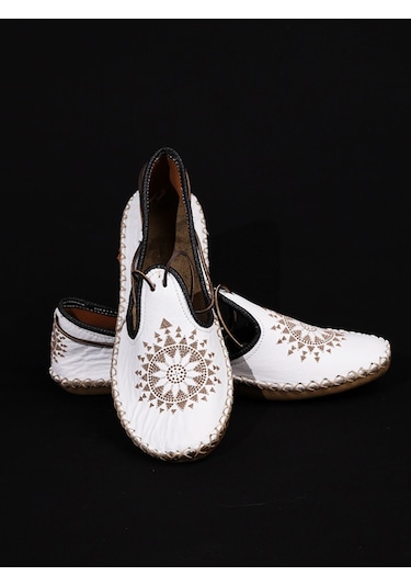 Ertay Deri El Yapımı Hakiki Deri Kadın Bağcıklı Yemeni Beyaz