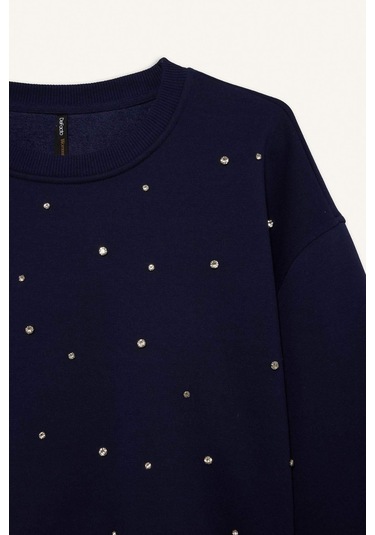 Defacto Boxy Fit Bisiklet Yaka İşlemeli Kalın Sweatshirt G2153ax25wnnv28 Lacivert