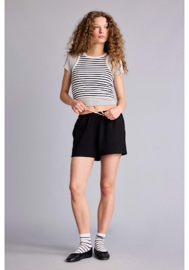 Defacto Standart Fıt Sweatshirt Kumaşı Şort G7956ax26hsbk81 Siyah-bk81