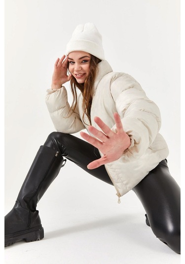 Alisse-kadın Taş Dik Yaka Kısa Şişme Mont Taş