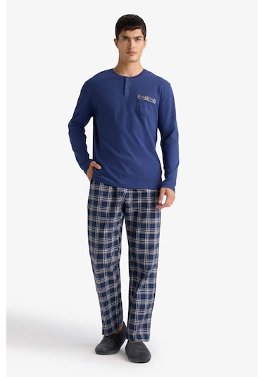 Defacto Pijama Takımı Regular Fit Uzun Kollu Üst Kareli Uzun Alt D0040ax25wnnv42 Lacivert Defacto Pijama Takımı Regular Fit Uzun Kollu Üst Kareli Uzun Alt D0040ax25wnnv42 Lacivert