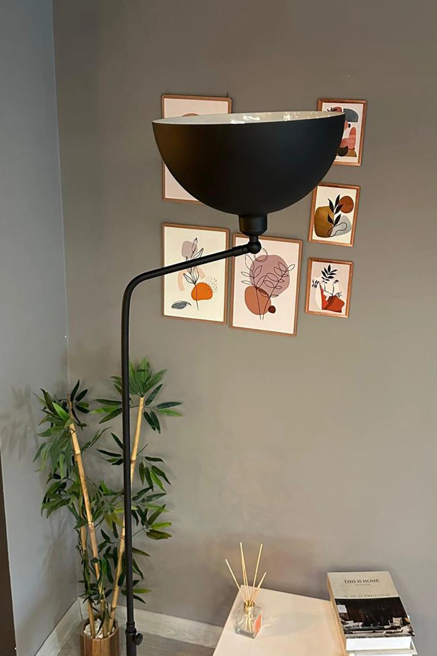 Siyah Lambader Hareketli Başlık Modern Dekoratif Metal Oturma Odası Çalışma Odası Zemin Lambası Siyah