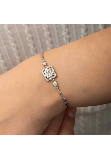 Gümüş Kare Baget Taşlı Kadın Bileklik Gümüş