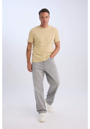 DeFacto %100 Pamuk New Regular Fit Bisiklet Yaka Basic Düz Kısa Kollu Tişört V7699AZ25SPKH504