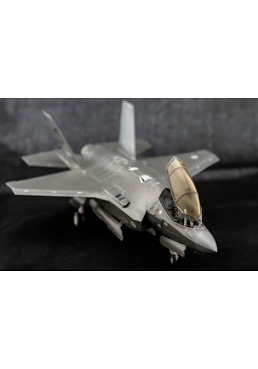 F-35a Lightning 2 Pm Model Demonte Plastik Uçak Maket Kiti