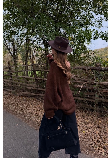 Kahverengi Kayık Yaka Kazak - 4338 Kahverengi