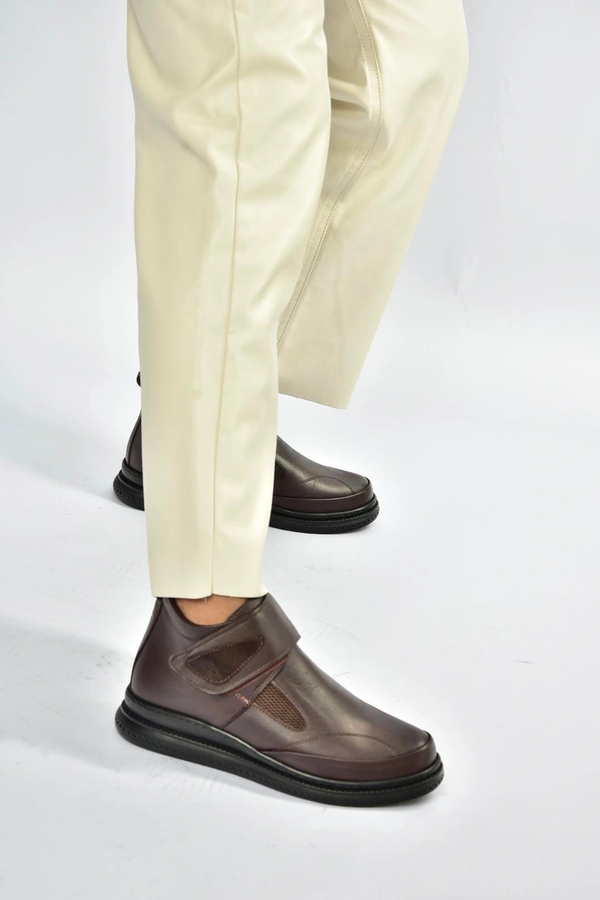 V324501903 Kahverengi Hakiki Deri Cırtlı Kadın Bot Kahverengi-hakiki Deri