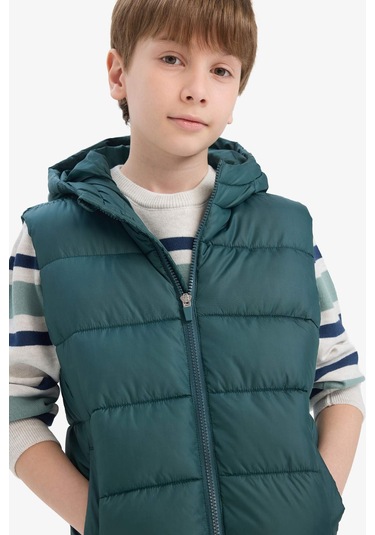 Defacto Erkek Çocuk Su İtici Kapüşonlu Yelek C4334a825augn155 Yeşil
