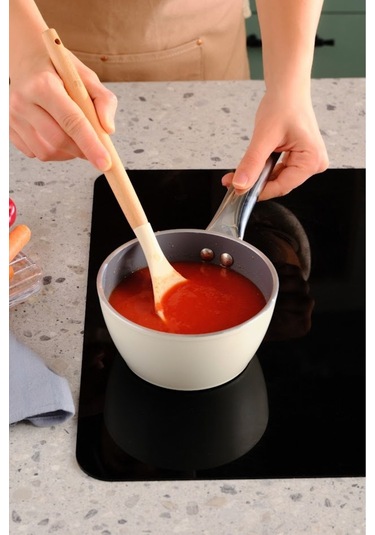 Karaca x Refika Swiss Crystal Creamy Metal Sütlük 14 Cm