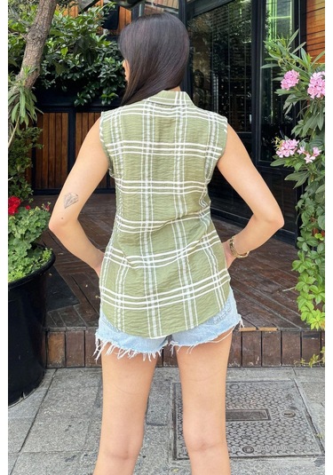 Kadın Haki Ekose Desen, Dokulu Bodrum Kumaş, Kolsuz Rahat Gömlek Haki