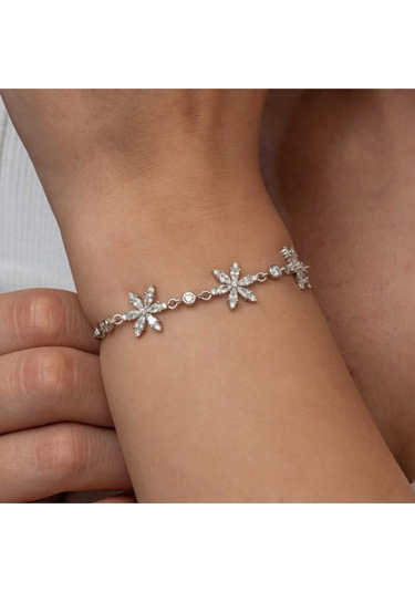 Casera's Gümüş Beyaz Lotus Çiçeği Kadın Bileklik Csr2185826 Gümüş