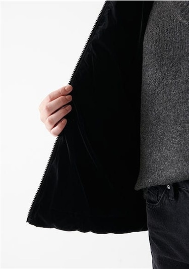 Mavi M1110043-900 Kapüşonlu Şişme Mont Siyah