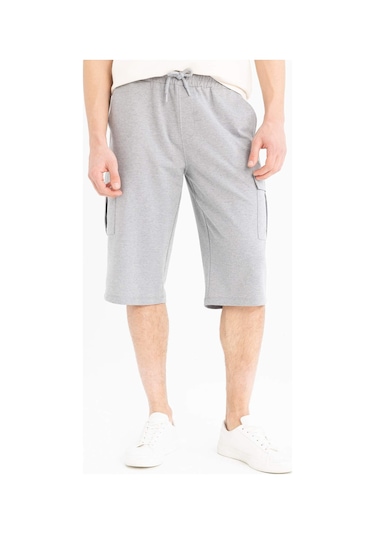 DeFacto Slim Fit Dar Kesim Kargo Cepli Basic Düz Kapri Şort T4693AZ25SMGR210