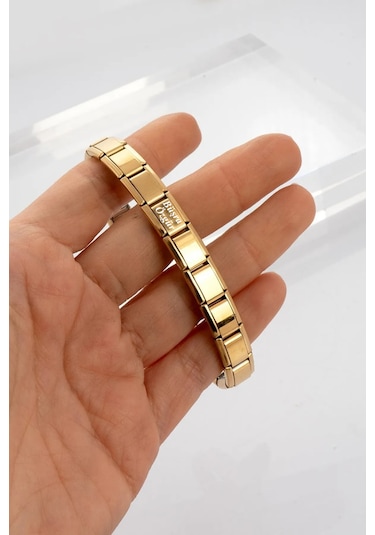 Takı Dükkanı Kişiye Özel İsim Yazılı İtalyan Charm 21cm Çelik Bileklik Scb62 Sarı