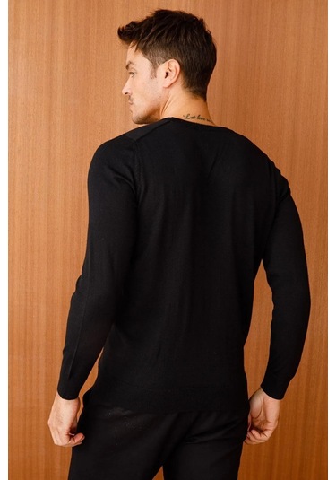 Desen Triko Erkek Basic V Yaka İnce Triko Kazak 02421602 Siyah Siyah