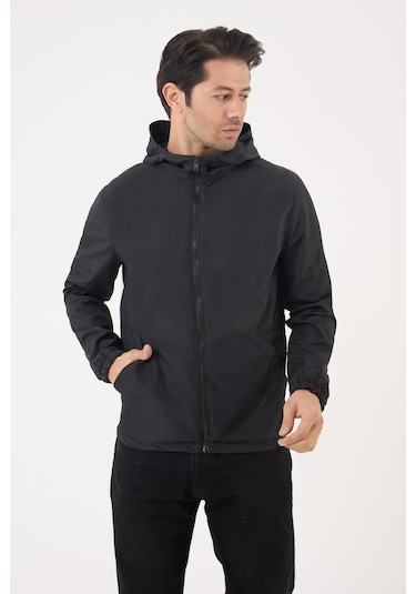 Erkek Siyah Kapüşonlu Su Ve Rüzgar Geçirmez Cepli İçi Astarlı Oversize Yağmurluk Siyah