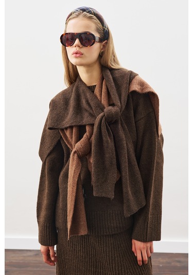 Kare Yaka Bağlamalı Triko Atkı Kahverengi Kahverengi