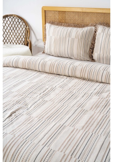 Lia Bej Çift Kişilik %100 Pamuklu Püsküllü Yatak Örtüsü Takımı 3 Parça Uyku & Çeyiz Seti