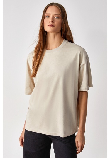 Jemmy Kadın %100 Organik Pamuk Relaxed Fit Yırtmaçlı Yuvarlak Yakalı Taş Rengi T-Shirt