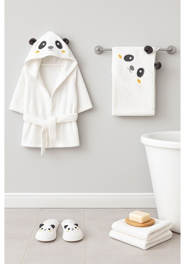Sevimli Panda Pamuklu Bornoz 4 Parça Beyaz
